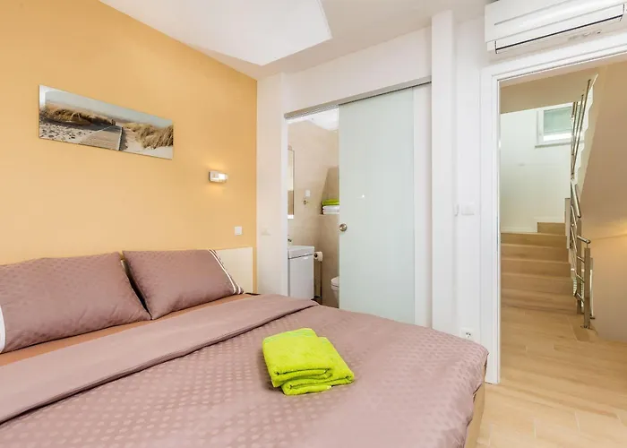 Villa Luxurious With Heated Pool And Rooftop Jacuzzi *