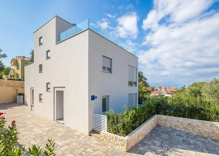 Villa Luxurious With Heated Pool And Rooftop Jacuzzi *