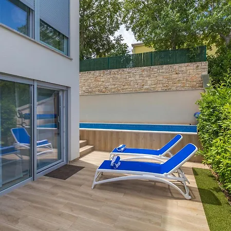 Willa Luxurious With Heated Pool And Rooftop Jacuzzi *