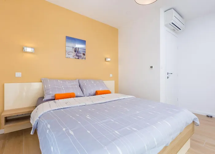 别墅 Luxurious With Heated Pool And Rooftop Jacuzzi *