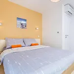 Βίλα Luxurious With Heated Pool And Rooftop Jacuzzi *