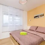 Βίλα Luxurious With Heated Pool And Rooftop Jacuzzi *