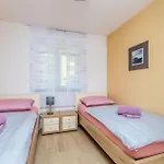 Luxurious With Heated Pool And Rooftop Jacuzzi * Malinska