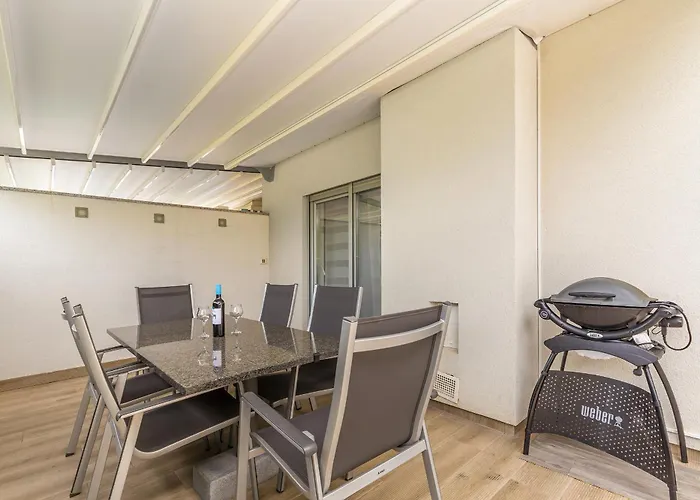 Villa Luxurious With Heated Pool And Rooftop Jacuzzi *